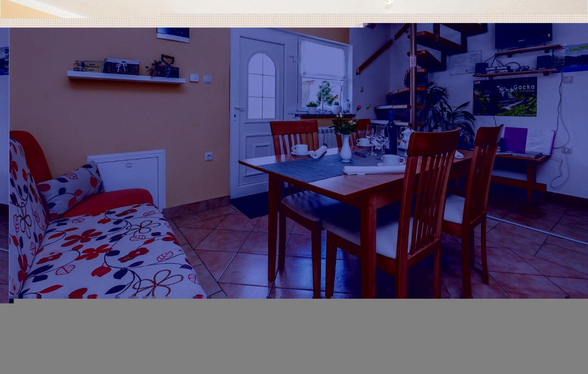 2 Bedroom Cozy Home In Licko Lesce Exterior photo